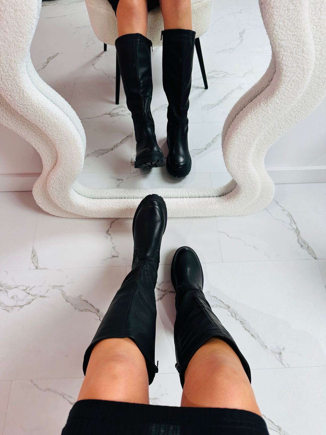 Aurelia -  Zwarte laarzen